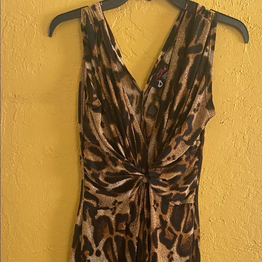 Cheetah print summer dress (size small)(stretchy material)